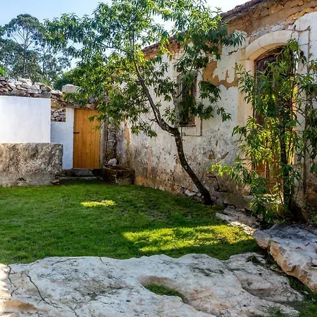 Casal Fontainhas- Country With Pool 度假居 *